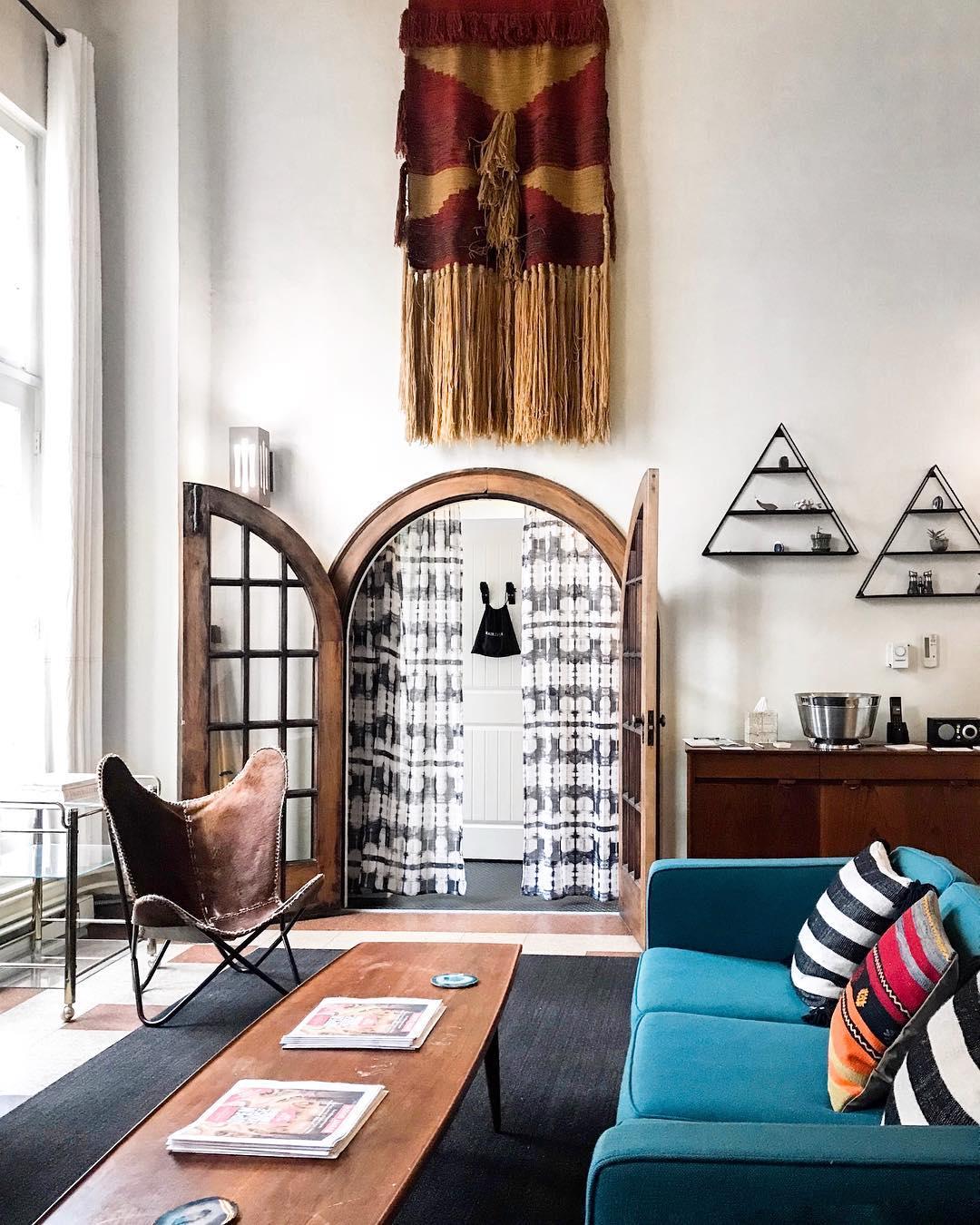 Best Hostels In Chicago - freehand Chicago