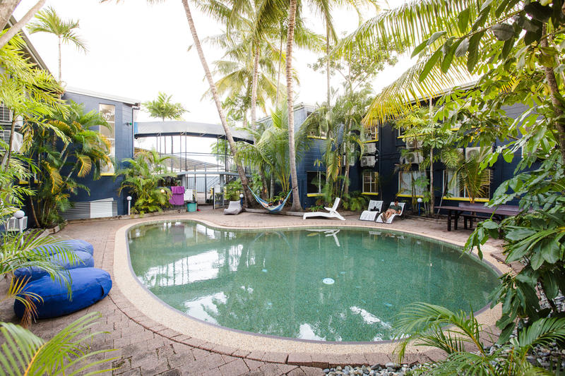 Best hostels in Cairns Mad monkey village