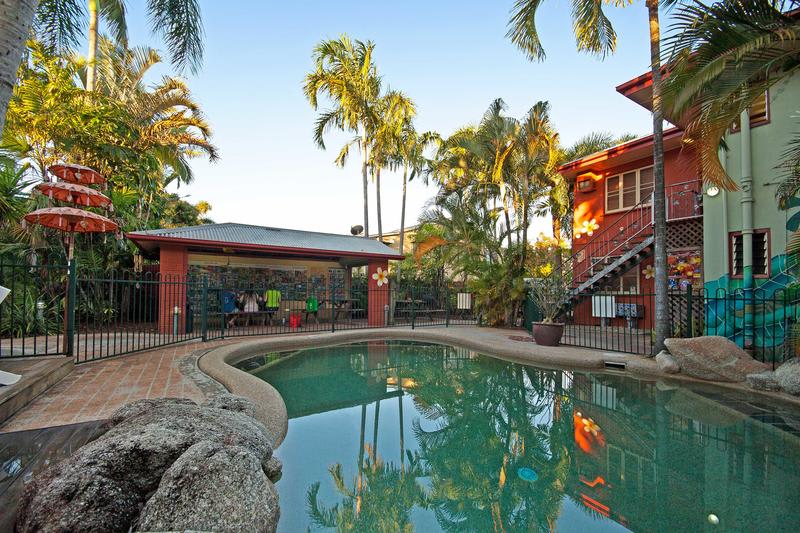Best hostels in Cairns Travellers Oasis