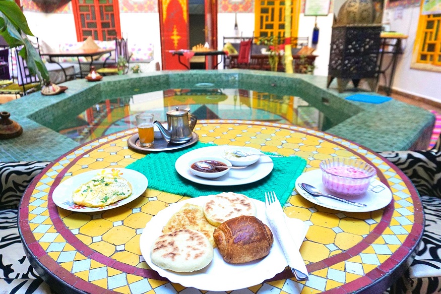 best hostels in Marrakech,Riad Dia pool