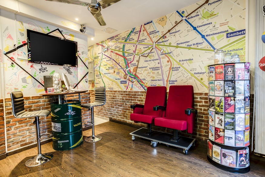 best hostels in paris,Absolute Paris Boutique Hostel bar area
