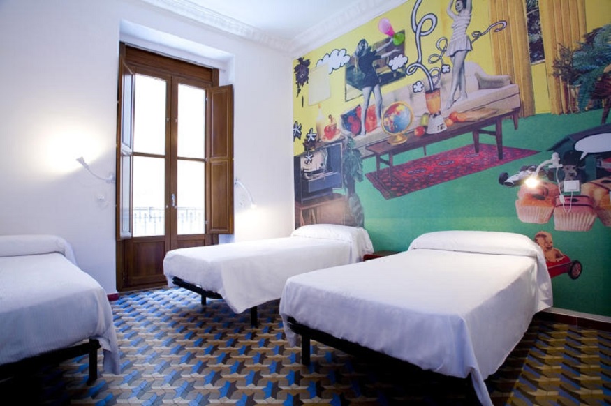 best hostels in valencia, beds at Home Youth Hostel Valencia by Feetup Hostels 