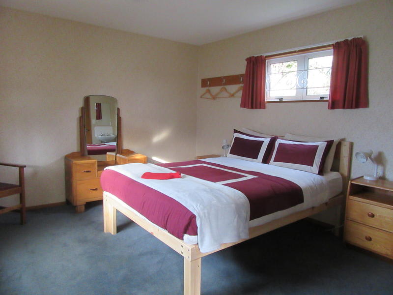 Best hostels in Christchurch - Foley Towers hostel