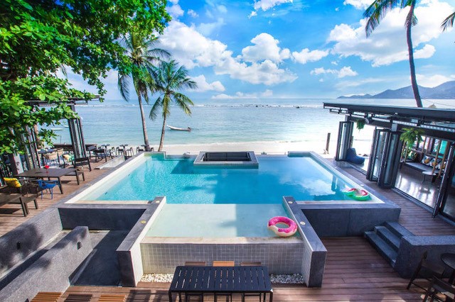 best hostels in koh samui - Lub d Koh Samui