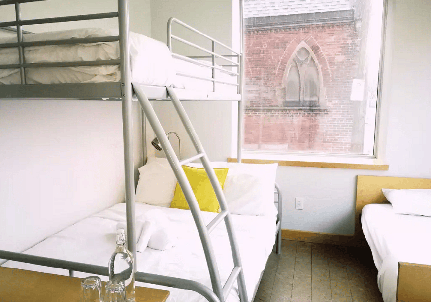 best hostels in toronto, dorm room at planet traveler hostel