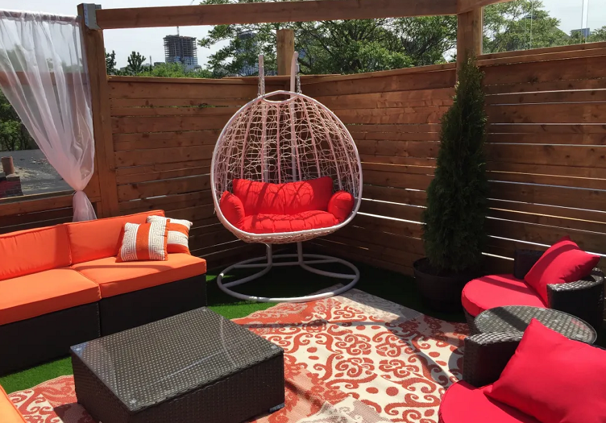 best hostels in Toronto, outside seating area at Two Peas Pod Hostel